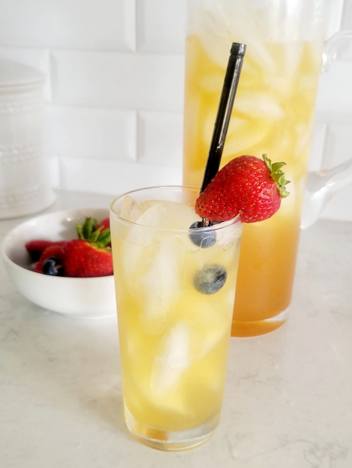 Sparkling Hickory Lemonade